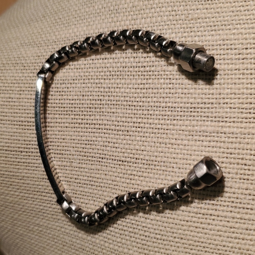 🌾SILVER TONE CHAIN LINK BRACELET - Picture 2 of 11
